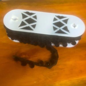 black pom pom edging